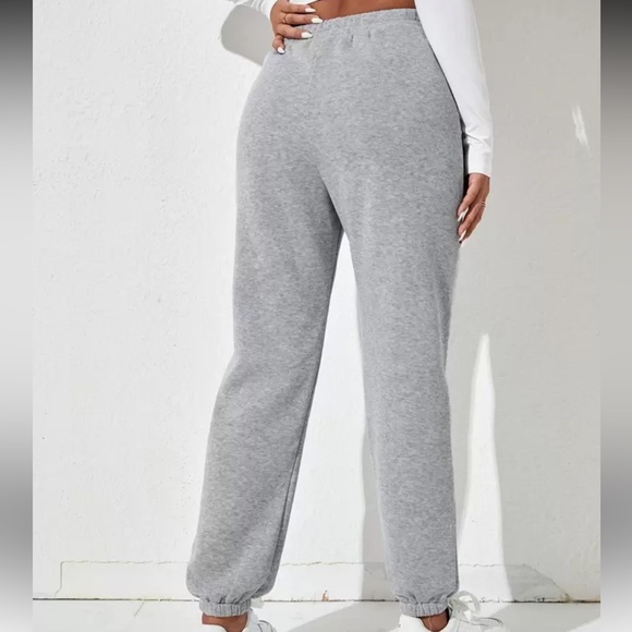 Women’s Petite Gray Sweatpants - Picture 3 of 3